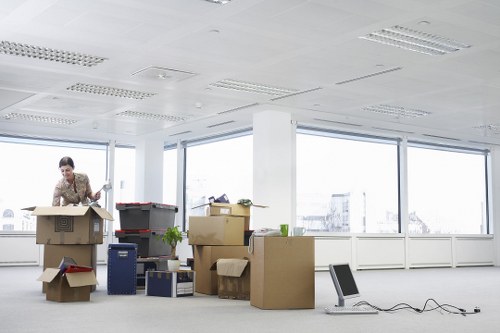 Free quote paperwork for a Pimlico removal service